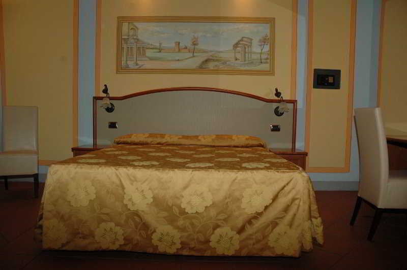Dimora Dei Guelfi Luxury Rooms Lucca Exterior foto